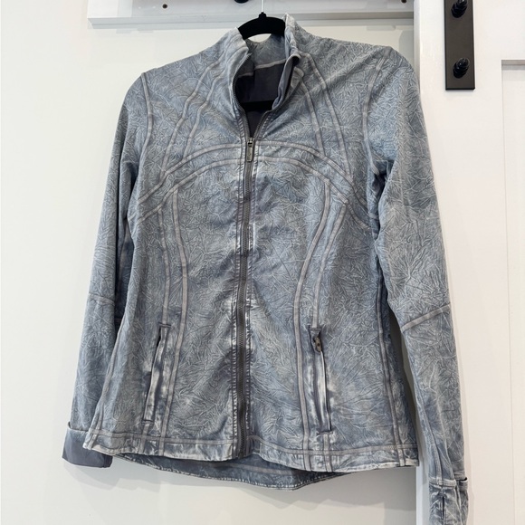 lululemon athletica Tops - Lululemon Define Jacket - size 10